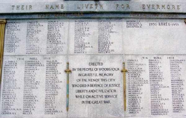 Cenotaph Cenotaph in Woodstock Ontario Dorken