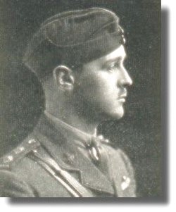 Photo of Douglas Christie Wright – Lieutenant Douglas Christie Wright attended St. Andrew's College in Aurora, Ontario, from 1909-1912. This picture is from the 1919 Memorial Issue of the St. Andrew's College Review. Via CVWM.