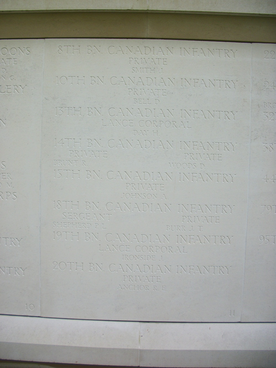 56634446_136880193839